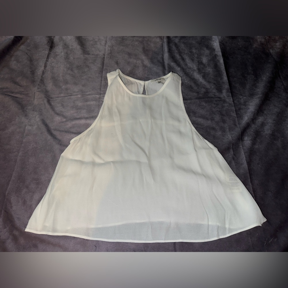 WILFRED - Beautiful Silk Aritzia Tank Crop top